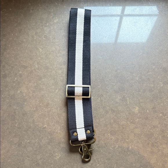 Parker Thatch Other - Parker Thatch Black & White Stripe Adjustable Crossbody Strap